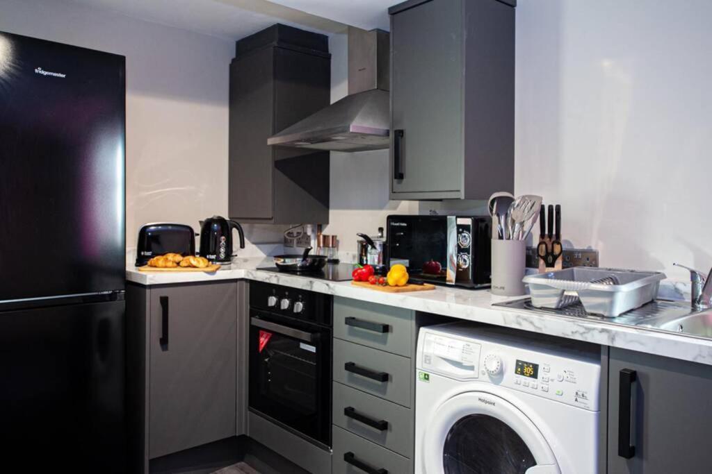Fabulous Newly Refurbished Apartment - Great Links Бери Екстериор снимка